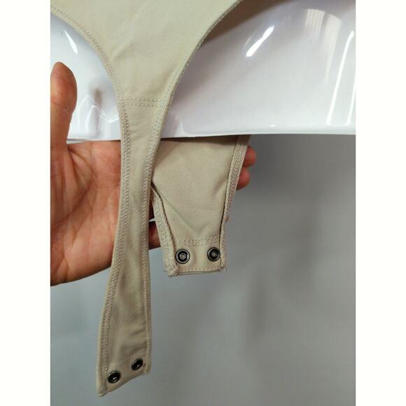 Abercrombie & Fitch Double-Layered Seamless Fabric Corset Bodysuit Beige LARGE - Picture 6 of 9